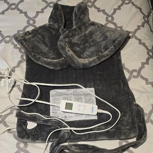 Gray Plush Heated Shawl Heating Pad For Neck Shoulders Back Pain Like New